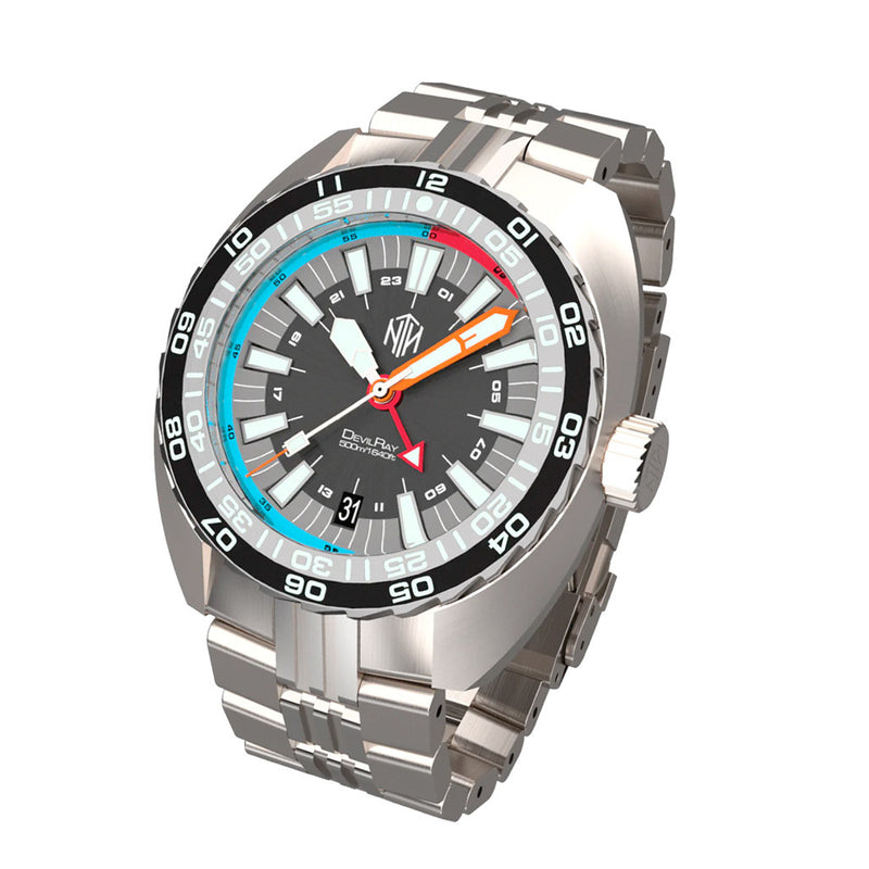 NTH DevilRay 500-Meter Automatic Dive Watch with Black Dial and GMT Function #WW-NTH-DRKG tilt
