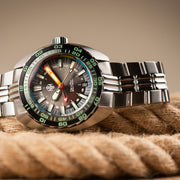 NTH DevilRay 500-Meter Automatic Dive Watch with Black Dial and GMT Function #WW-NTH-DRKG lifestyle
