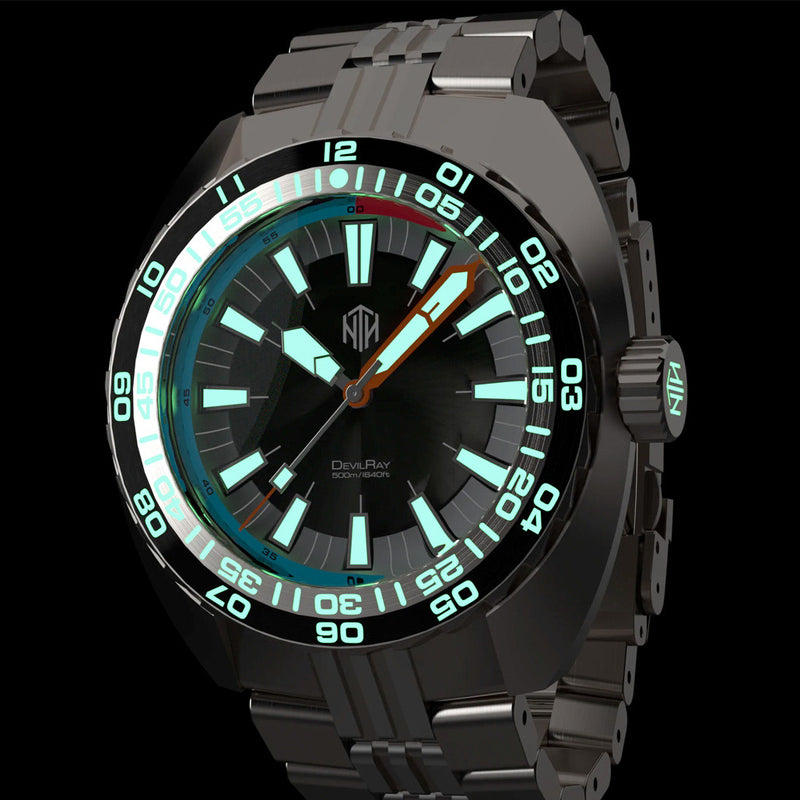 NTH DevilRay 500-Meter Automatic Dive Watch with Black Dial #WW-NTH-DRKN lume