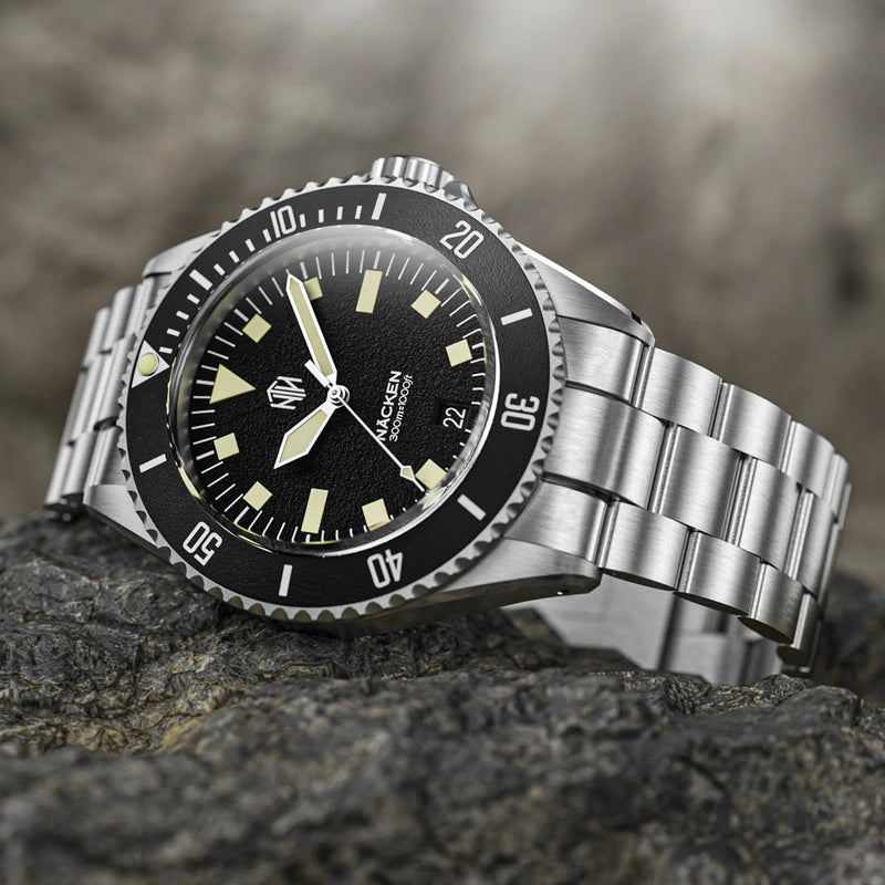 NTH Legends Series Näcken Vintage Black Dive Watch with Date #WW-NTHL-NVKD