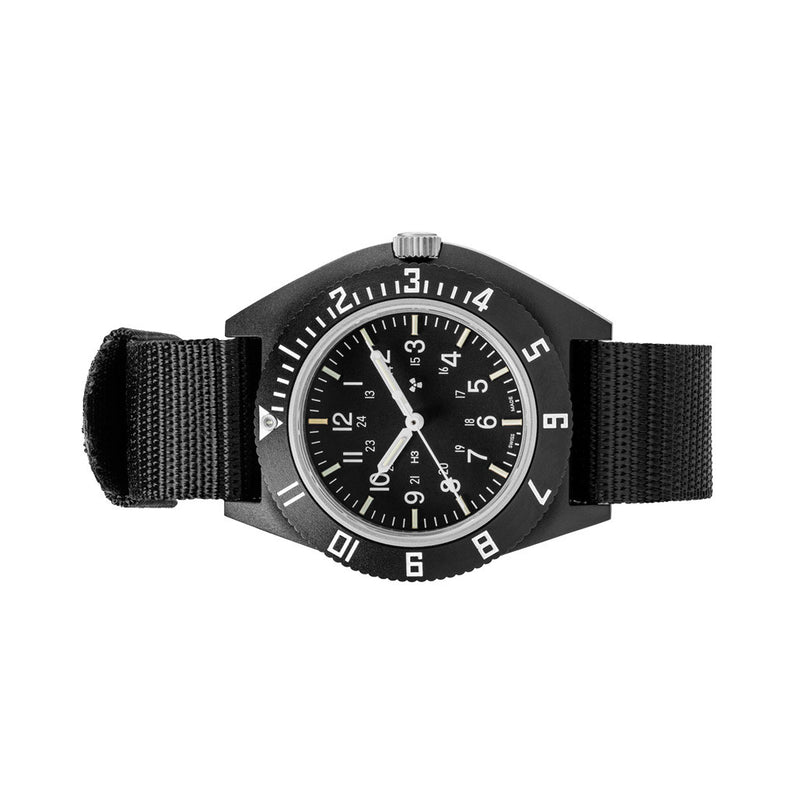 Marathon 41mm Cerashell Quartz Pilot's Navigator Watch (CSNAV-D) without Date #WW194001BK-0801