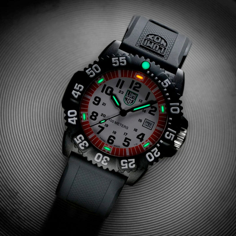 Luminox 44mm G Sea Lion Dive Watch With Red and White Dial #X2.2057