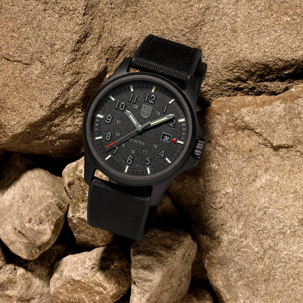 Luminox Atacama Field 1960 Blackout Tritium Field Watch #XL.1961