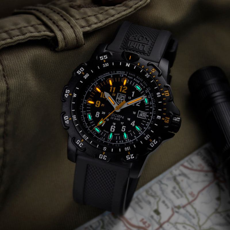 Luminox RECON Point Main 8820 Tritium Heritage Watch #XL.8825.H.SET