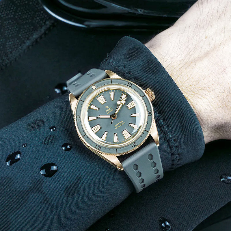 Yema Skin Diver Slim Bronze CMM.20 LE in Grey #YEMA-05