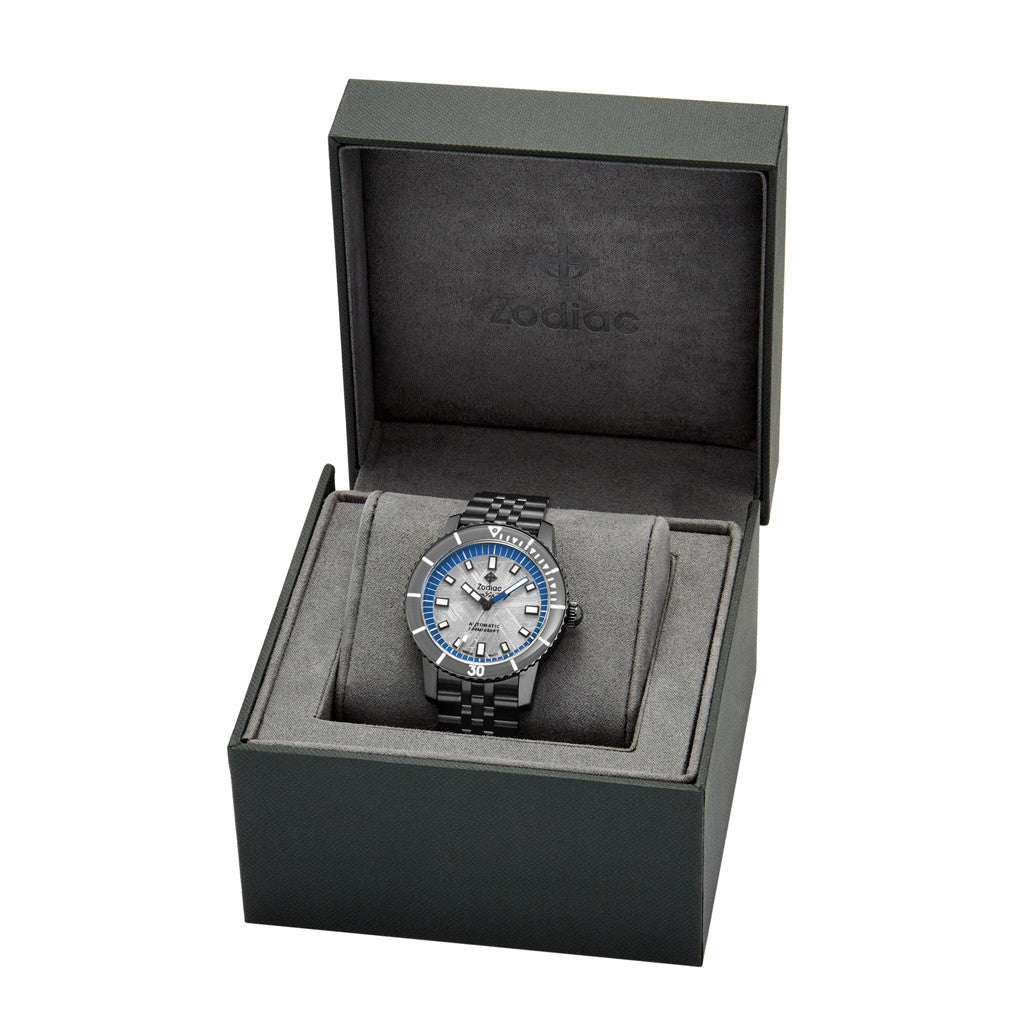 海底に眠る灯り｜ブルーアパタイトスフィア（57.5㎜／透明台座付き） Zodiac Super Sea Wolf Limited Edition with Meteorite Dial and Blue