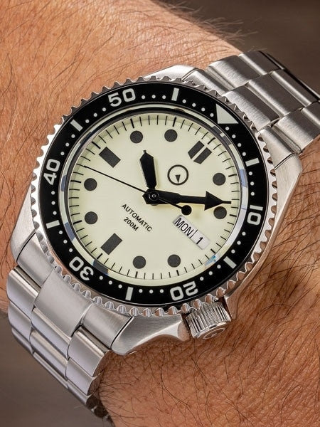 Islander Luminous Dial Automatic Dive Watch with Solid-Link Bracelet, AR Sapphire Crystal, and Luminous Ceramic Bezel Insert #ISL-61