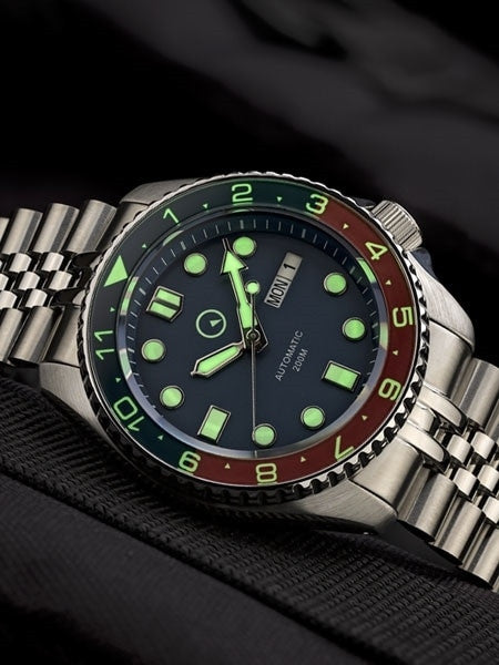 Islander 38mm Automatic Dual-Time Watch with Solid-Link Bracelet, AR Sapphire Crystal, and Luminous Sapphire Bezel Insert #ISL-51