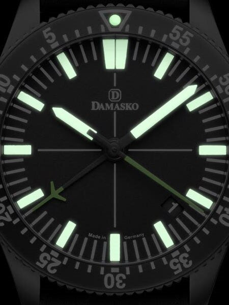 Damasko 42mm Chronograph, Green, with 60-Minute Stopwatch Function #DC82