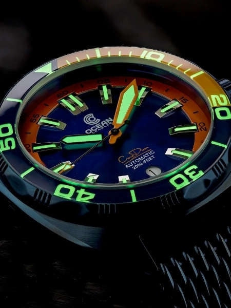 Ocean Crawler 600-Meter Core Swiss Automatic Dive Watch, with Luminous Sapphire Bezel Insert #1292