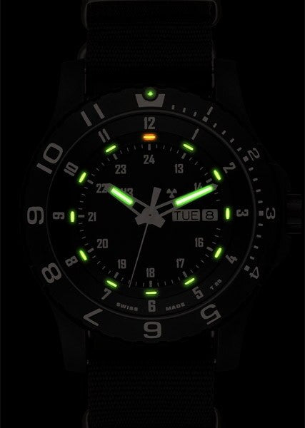 Traser Military Watch (MIL-SPEC) with Rubber Strap  P6600.91F.13.01