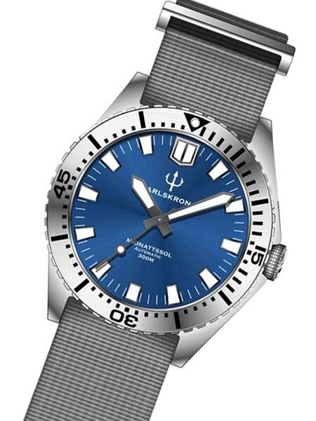 Karlskrona Midnattssol 300-Meter Automatic Dive Watch with 43mm Case #MID-BND