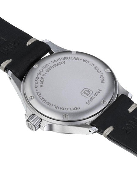 Damasko Swiss DS30 Automatic Watch with a 39mm Bead-Blasted Submarine Steel Case #DS30