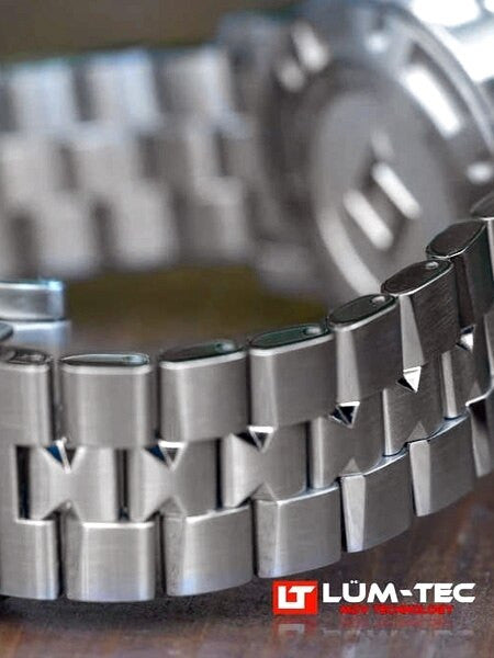 Lum-Tec 43mm Swiss Automatic, Anti-Magnetic 350 meter Dive Watch #350M-2