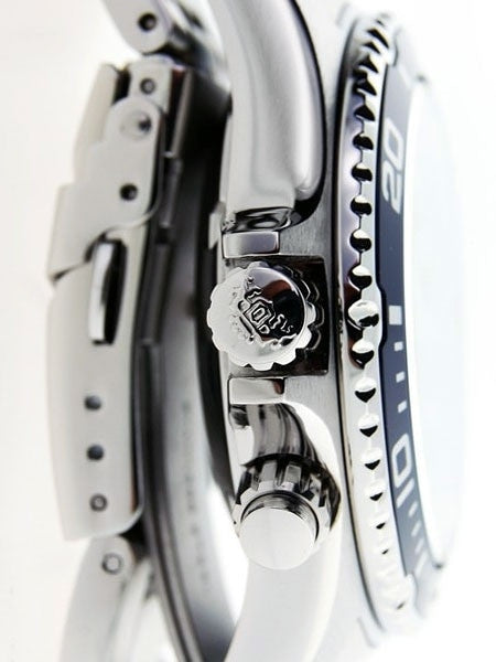 Orient Black Ray 21-Jewel Automatic Dive Watch on a Bracelet #CEM65008B (Black Ray)