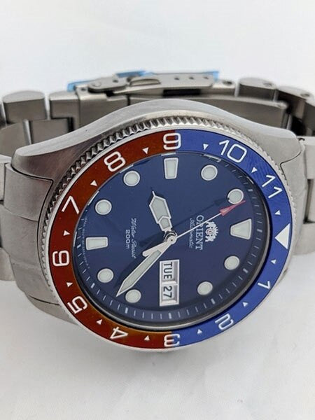 Scratch and Dent - Orient Ray II Blue Dial Automatic Dive Watch with SS Bracelet #AA02005D 22