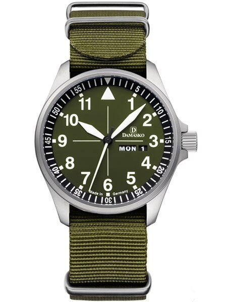 Damasko Swiss ETA Automatic with a 42mm Bead-Blasted Case, Green Dial #DH3.0