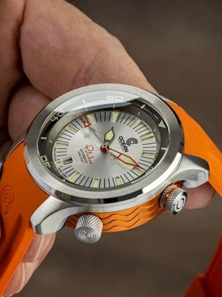 Ocean Crawler 600-Meter Paladino WaveMaker Swiss Automatic Dive Watch with Inner Rotating Bezel #1335