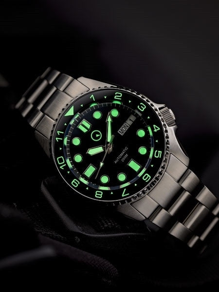 Islander 38mm Automatic Dive Watch with Solid-Link Bracelet, AR Sapphire Crystal, and Luminous Dual-Time Ceramic Bezel Insert #ISL-20