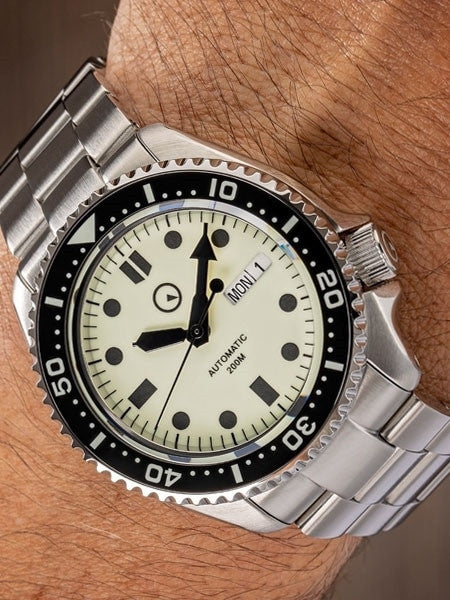 Islander Luminous Dial Automatic Dive Watch with Solid-Link Bracelet, AR Sapphire Crystal, and Luminous Ceramic Bezel Insert #ISL-61
