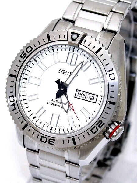 Seiko Stargate Automatic Dive Watch with Bracelet and White Dial #SKZ323K1