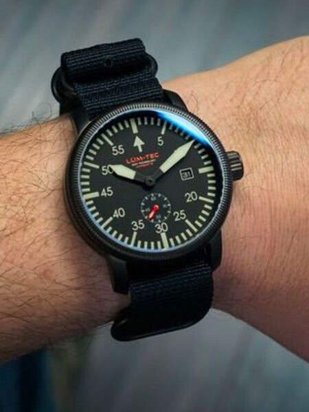 Lum-Tec Combat 40 Watch with Double Curved Sapphire Crystal #Combat B40