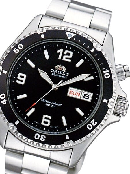 SCRATCH AND DENT - Orient Black Ray 21-Jewel Automatic Dive Watch on a Bracelet #CEM65008B (Black Ray)