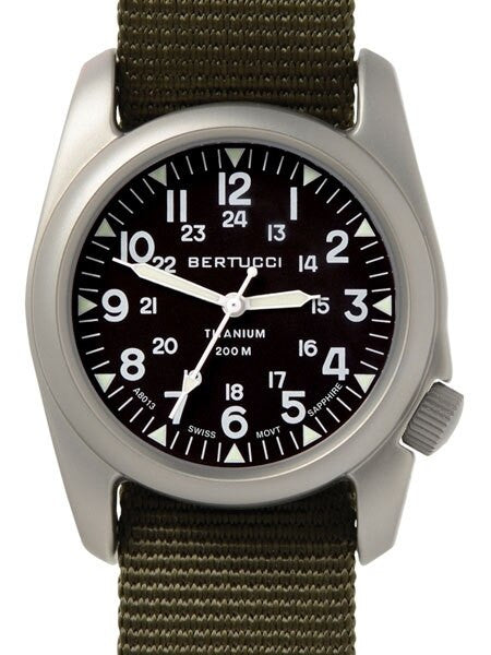 時計 BERTUCCI A-2T Vintage Bertucci A-2T Vintage Marine Titanium Watch with Nylon Strap