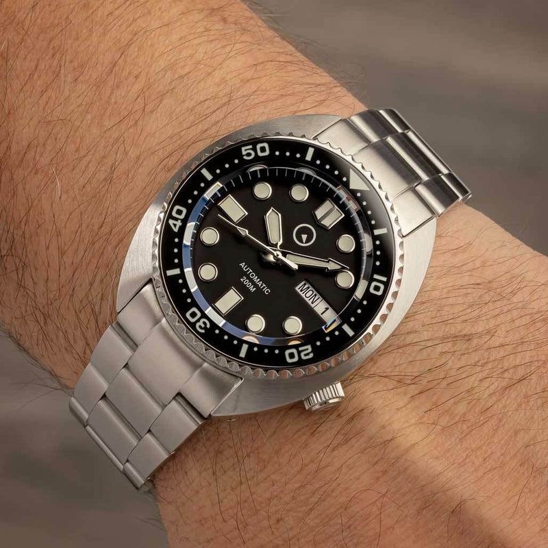 Islander Black Dial Automatic Dive Watch with AR Sapphire Crystal, and Luminous Ceramic Bezel Insert #ISL-71