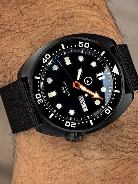 Islander Automatic Dive Watch with AR Double Dome Sapphire Crystal, and Luminous Bezel Insert #ISL-13