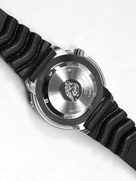 Seiko Prospex 24-Jewel Automatic Black Dial Dive Watch with Case Shroud #SRP639