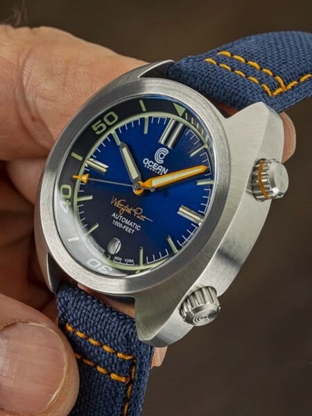 Ocean Crawler Great Lakes 300-Meter Dive Watch with Swiss Movement and Blue Dial #CD-1230