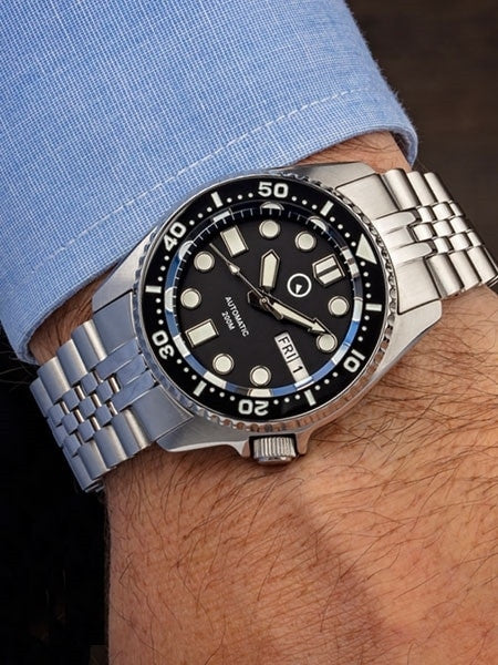 Islander 38mm Automatic Dive Watch with Solid-Link Bracelet, AR Sapphire Crystal, and Luminous Ceramic Bezel Insert #ISL-05