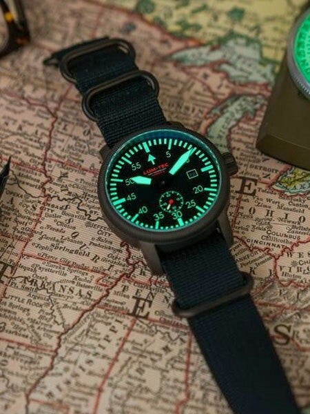 Lum-Tec Combat 40 Watch with Double Curved Sapphire Crystal #Combat B40