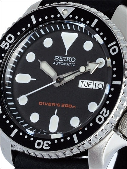 Seiko Automatic Dive Watch with Offset Crown and Rubber Dive Strap #SKX007K1