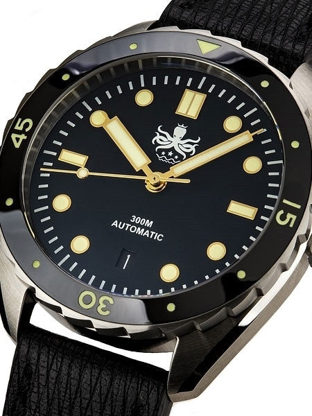 PHOIBOS Eagle Ray 300-Meter Automatic Dive Watch with Double Dome AR Sapphire Crystal #PY017C