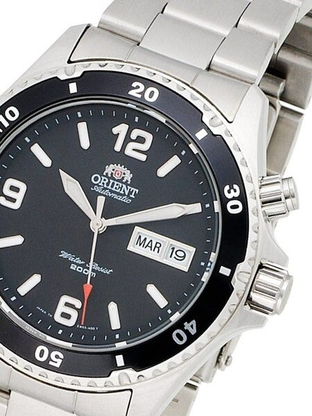 Orient Black Automatic Dive Watch on a Bracelet #CEM65001B
