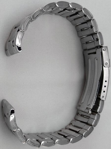 Vollmer Polished and Satin Finished Bracelet with Deployant Clasp #16030H4 (20mm)