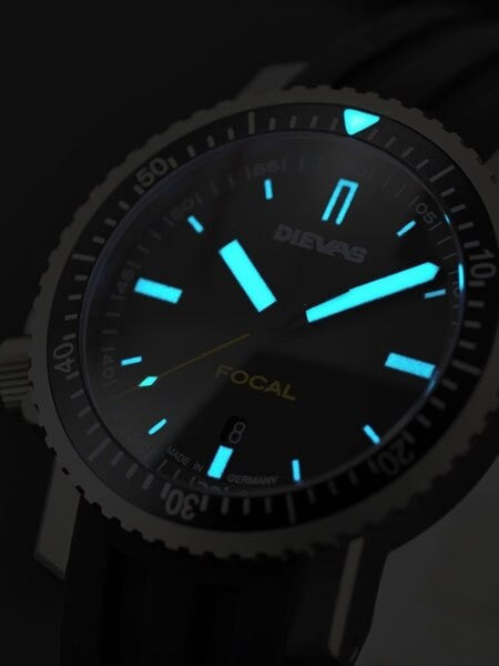Dievas Focal 500 Meter Dive Watch with Sapphire Crystal and Rotating Diver Bezel.