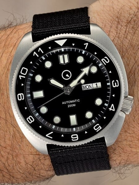 Scratch and Dent - Islander Automatic Dive Watch with AR Double Dome Sapphire Crystal, and Luminous Dual-Time Bezel Insert #ISL-11