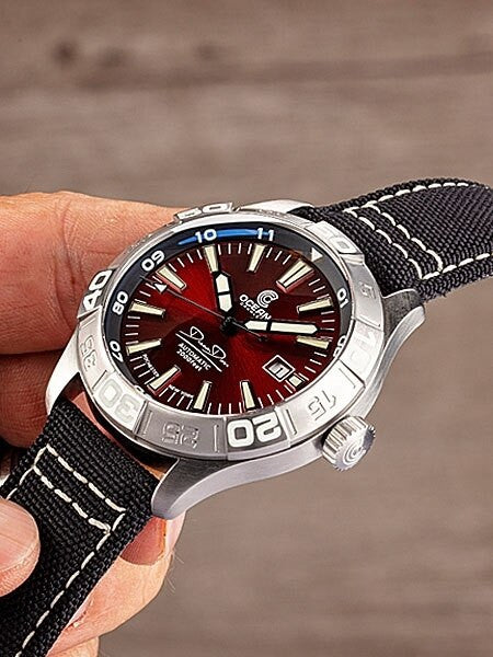 Ocean Crawler Dream Diver Swiss Automatic Watch with Domed AR Sapphire Crystal #CD-720