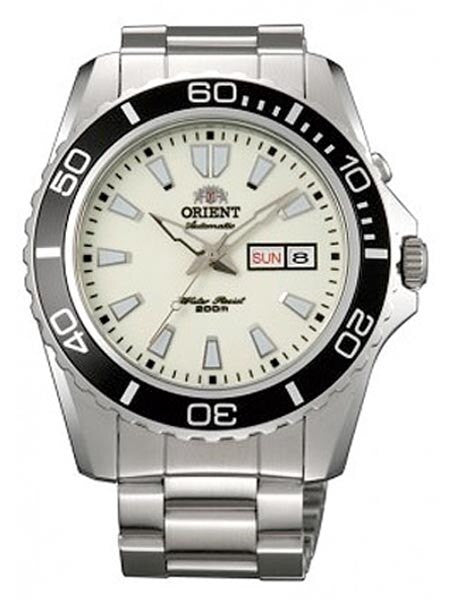 ORIENTO MAKO XL ルミナス Orient Luminous Dial Mako XL Automatic Dive Watch on a Bracelet