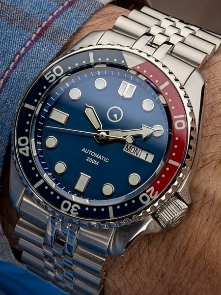 Islander Automatic Dive Watch with AR sapphire crystal, all solid