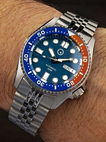Scratch and Dent - Islander 38mm Automatic Dive Watch with AR Sapphire Crystal, and Luminous Bezel Insert #ISL-06