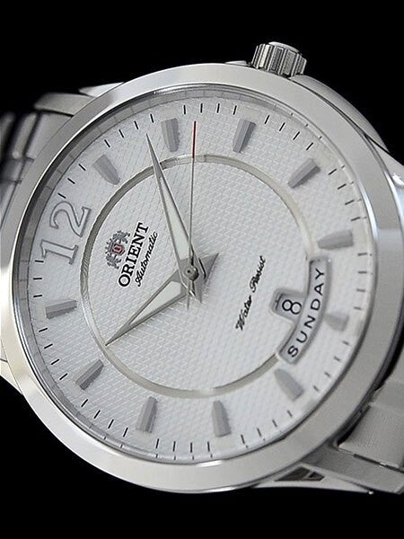 Orient Lexington Day and Date 21-Jewel Automatic Watch on a Bracelet #CEV0M001W