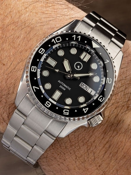 Islander 38mm Automatic Dive Watch with Solid-Link Bracelet, AR Sapphire Crystal, and Luminous Dual-Time Ceramic Bezel Insert #ISL-20