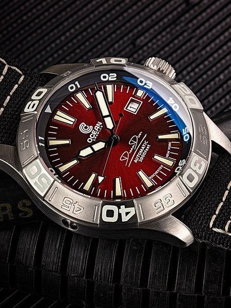 Ocean Crawler Dream Diver Swiss Automatic Watch with Domed AR Sapphire Crystal #CD-720