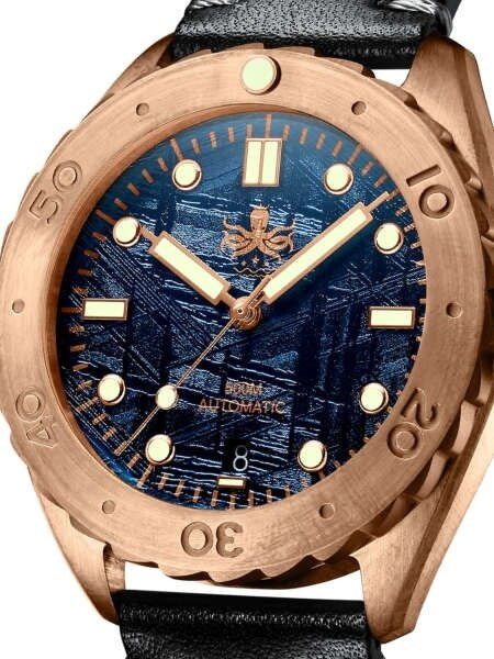 PHOIBOS Eagle Ray 500-Meter Swiss Automatic Dive Watch with Bronze Case, Blue Meteorite Dial #PY018E