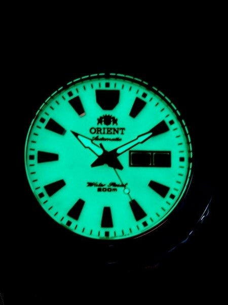 Orient Luminous Dial Mako XL Automatic Dive Watch on a Bracelet