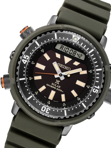Seiko "Arnie" Prospex Tuna Dive Watch with Solar Movement and 47.5mm Case #SNJ031